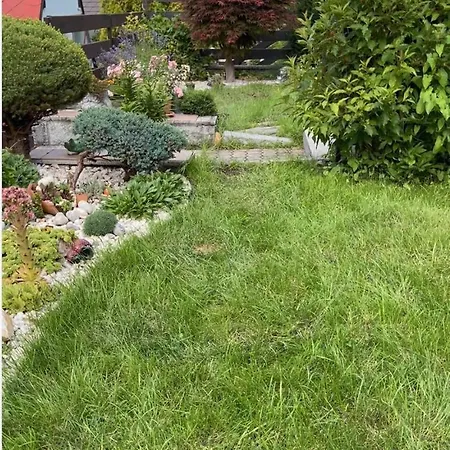 Apartamento Maisonette With Garden Karlovy Vary